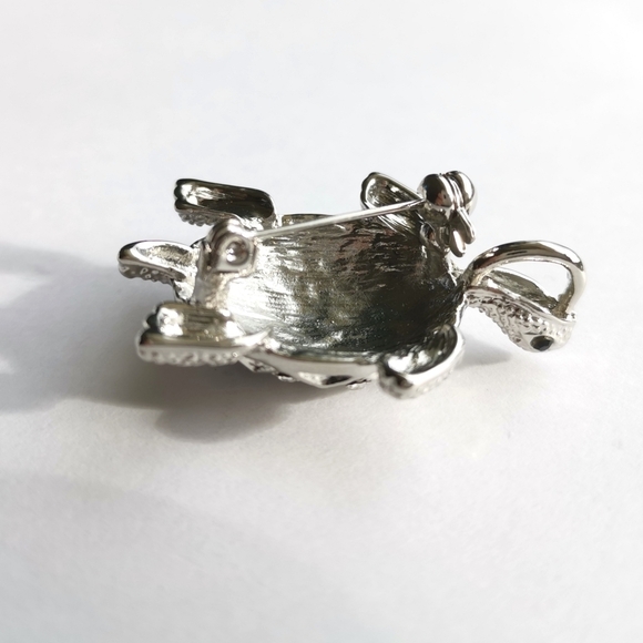 New, silver tone crystal turtle brooch pin pendant - Picture 3 of 5